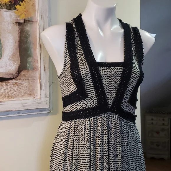 Lucky Brand Dress - Picture 2 of 11